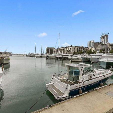 Two Bedroom Apartment - Pool, Gym & Free Parking! Auckland Exterior photo